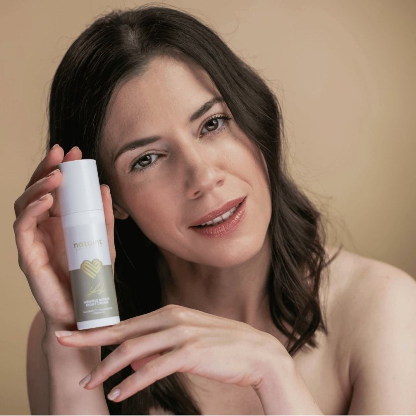 Nočný obnovujúci krém Natuint Exclusive