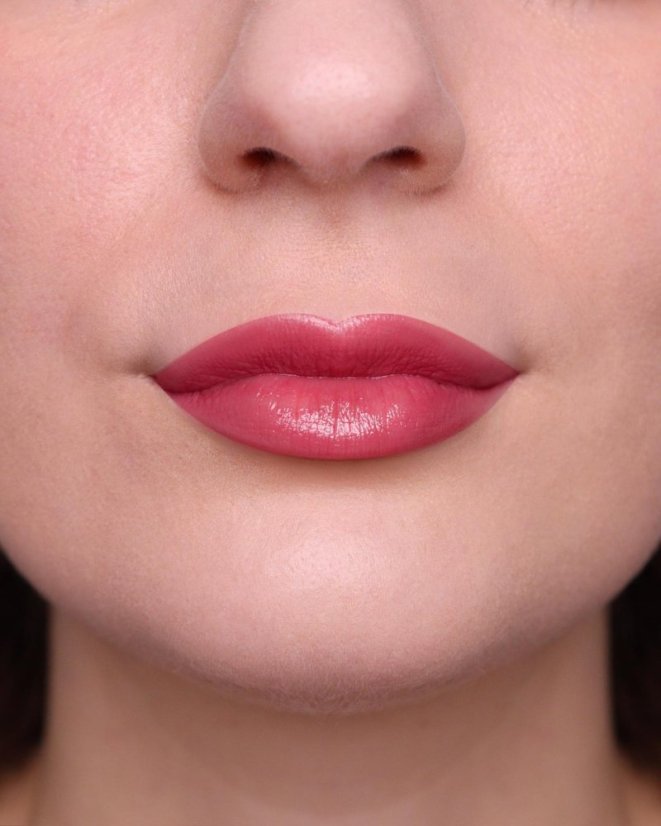 Výživný rúž TWIST&GO 504 Indian pink