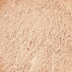 Hodvábny minerálny make-up 501 Clear Beige