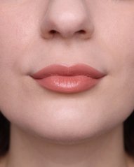 Výživný rúž TWIST&GO 502 Peach nude