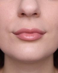 Výživný rúž TWIST&GO 501 Universal Pink