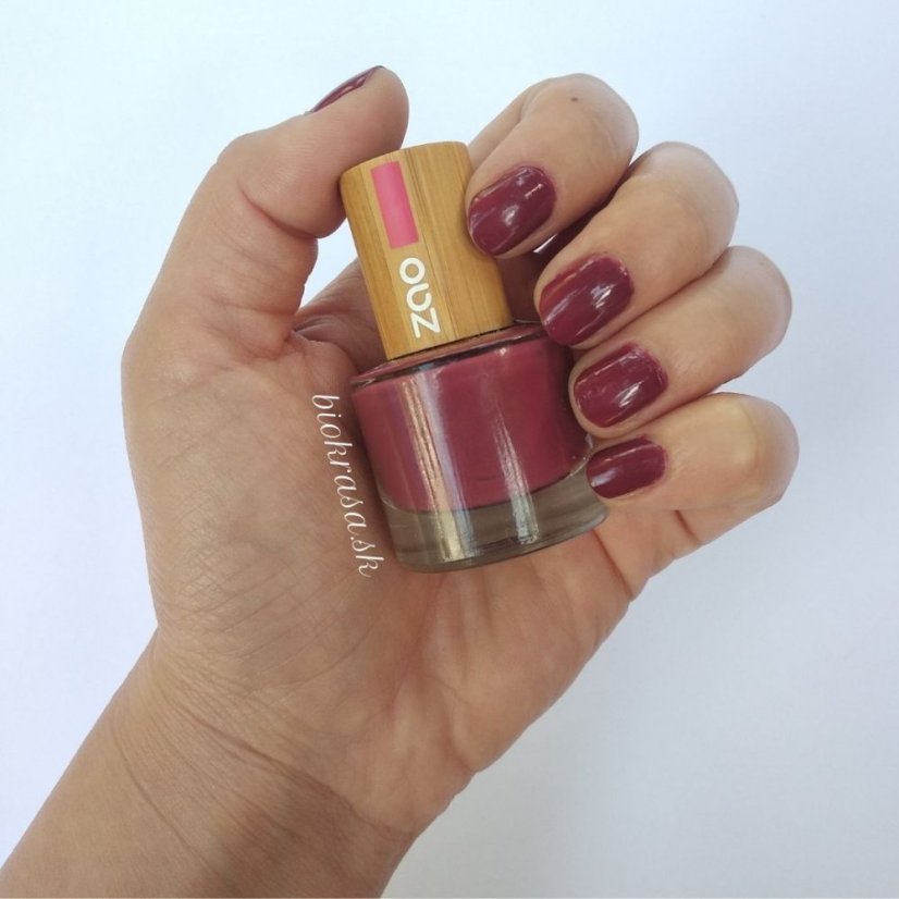 Lak na nechty 667 Amaranth Pink