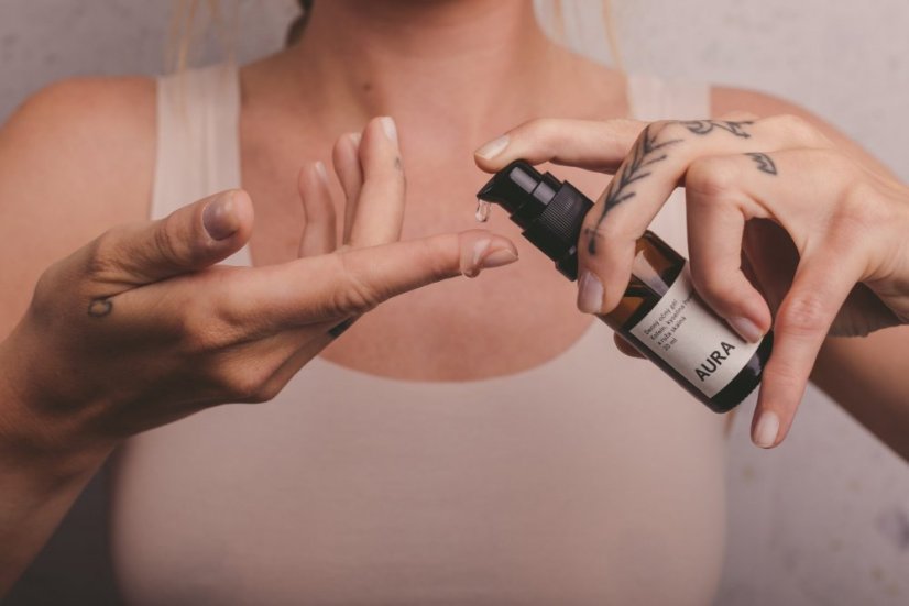 Denné očné sérum s kofeínom Aura