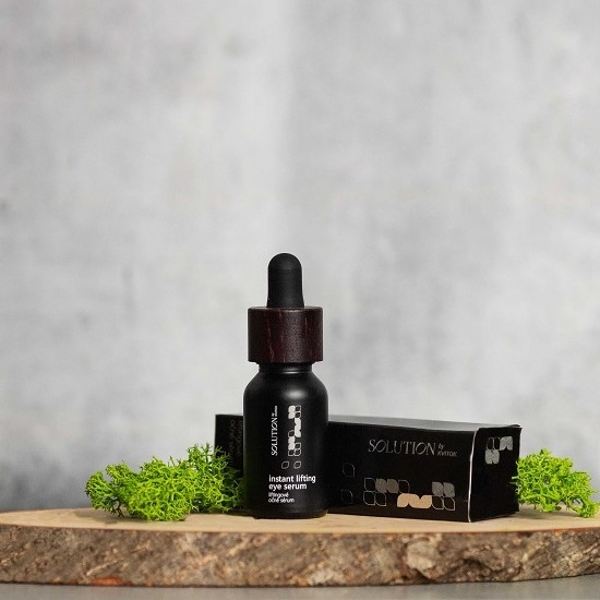 Liftingové očné sérum Solution